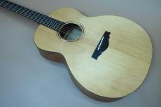 TODA Guitars (戸田 真次)A-1 STD / Solid Cedar Top・Solid Mahogany・Original Peg・Ebony Fingerboard and Bridge・Wood binding・Clear Pick guard 【With Hard Case 】2001年製_3