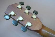 TODA Guitars (戸田 真次)A-1 STD / Solid Cedar Top・Solid Mahogany・Original Peg・Ebony Fingerboard and Bridge・Wood binding・Clear Pick guard 【With Hard Case 】2001年製_10