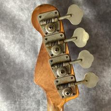Fender 1976 Precision Bass_6