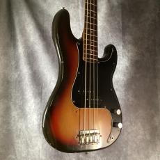 Fender 1976 Precision Bass_9