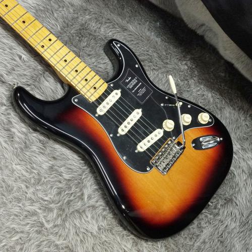 Fender Vintera II '70s Stratocaster MN 3-Color Sunburst