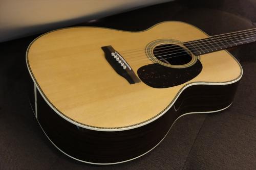 Martin OOO-28 Standard