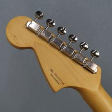 Fender Player II Mustang 3-Color Sunburst_4