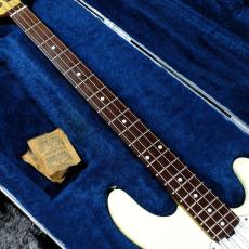 MUSIC MAN StingRay 3EQ White_4