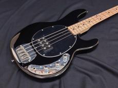 Sterling by MUSIC MAN S.U.B. SeriesRay4_3