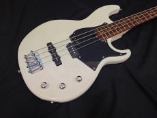 YAMAHA BB234ビンテージホワイト_4