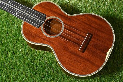tkitki ukulele Style-03C-CM Concert【S/N1452】