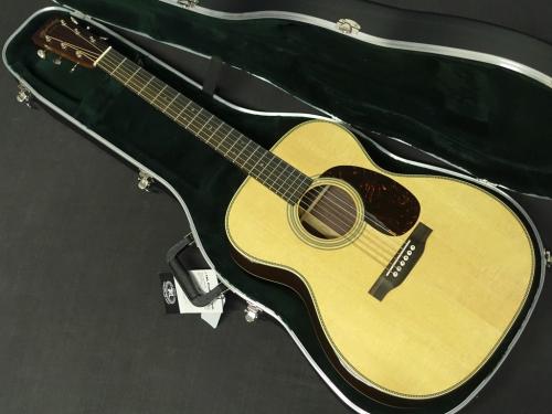 Martin 000-28 Standard "New For 2025"【長期展示特価!】