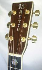Martin D-45 Standard / Vertical Logo・Top and Side and Back Abalone Trim・Abalone Rosette・Ebony Fingerboard and Bridge・Solid Spruce Top・Solid Rosewood Side and Back 【With Original Hard Case】   2007年製_3