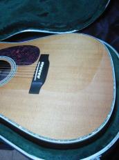 Martin D-45 Standard / Vertical Logo・Top and Side and Back Abalone Trim・Abalone Rosette・Ebony Fingerboard and Bridge・Solid Spruce Top・Solid Rosewood Side and Back 【With Original Hard Case】   2007年製_9