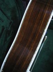 Martin D-45 Standard / Vertical Logo・Top and Side and Back Abalone Trim・Abalone Rosette・Ebony Fingerboard and Bridge・Solid Spruce Top・Solid Rosewood Side and Back 【With Original Hard Case】   2007年製_13