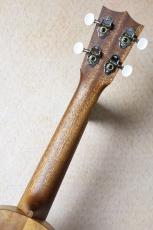 Martin 【ハワイアンコア単板・コンサートサイズ】 C1K Uke #38399【Martinチューナー&クロス付き】_8