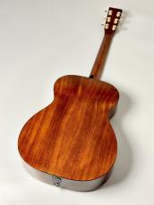 Martin 【2025NAMMモデル初入荷!】000E Retro Plus Mahogany #2998551【送料当社負担・分割無金利】_6