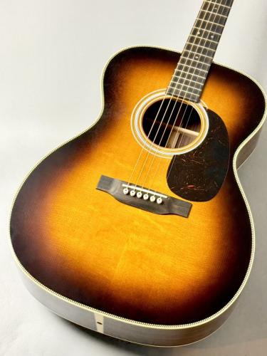 Martin 【レアカラー】 000-28Standard Sunburst #2931424  【送料当社負担・最大48回分割無金利】