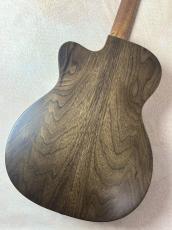 Martin 【NEW】000C Jr E Walnut Burst #3052375【無金利キャンペーン・送料当社負担】_4