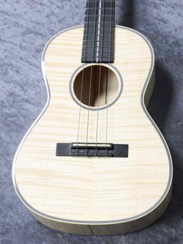 Martin CTM 3 Maple Tenor #2767263 【現物動画あり】【テナー】【カーリーメイプル】【見目麗しい楓杢材】