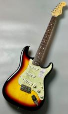 Fender Made in Japan Traditional 60s Stratocaster RW - 3-Color Sunburst-_3