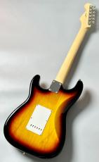 Fender FSR Made in Japan Traditional 60s Stratocaster -3-Color Sunburst-_9