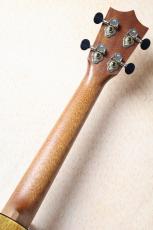 Martin 【ハワイアンコア単板・テナー】TKE Uke #39444【Martinチューナ-&クロス、教本付き・送料当社負担】_7