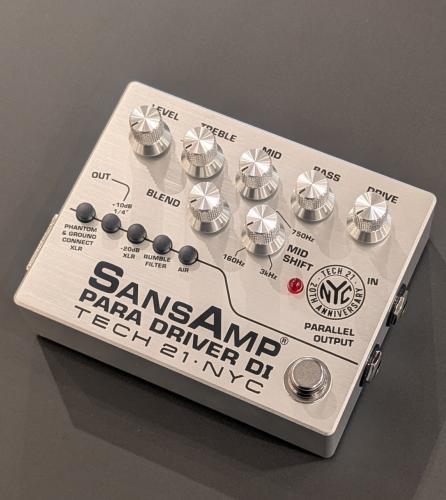 TECH21 20th Anniversary Limited Edition PARA DRIVER DI