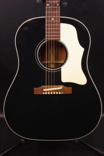 Gibson CustomShop 1960s J-45 EB