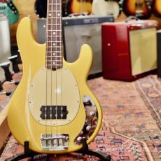 MUSIC MAN 2008 StingRay 4 (Medallion Gold)