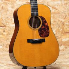 Martin D-18GE 2005