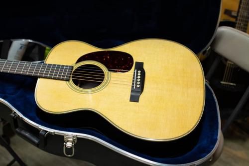 Martin 000-28　Standard　Pickup 　【アンプに繋げる マーチン 00028　スタンダード 】