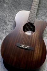 Martin 000CJRE StreetMaster #3026477【小ぶり】【エレアコ】【激渋個体】【池袋店在庫品】