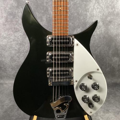 Rickenbacker 320 Jetglo