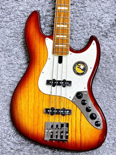 Sire Marcus Miller V8 4st TS (Tobacco Sunburst)【マーカス・ミラー監修】【アッシュボディ】