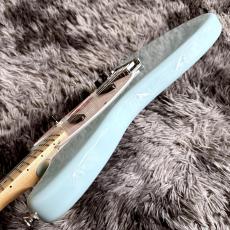 Squier Sonic Mustang, Maple Fingerboard, White Pickguard, Daphne Blue【2026年NEWモデル】_8