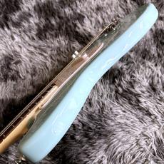 Squier Sonic Bronco Bass, Laurel Fingerboard, White Pickguard, Daphne Blue【2026年NEWカラー】_8