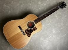 Gibson J-35 Faded 30s_2