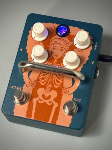 Orange 【箱ボロ特価】Fur Coat Fuzz Pedal #08431-0326
