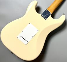 Fender Vintera III Late '60s Stratocaster Maple Fingerboard, Olympic White_7