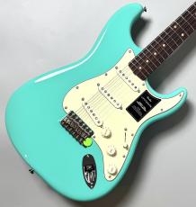 Fender Vintera III Early '60s Stratocaster, Rosewood Fingerboard, Seafoam Green