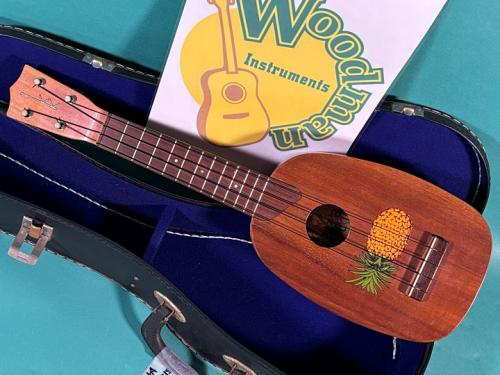 Kamaka PINEAPPLE GOLD LABEL 