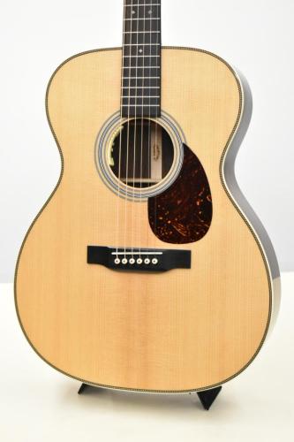 Martin 【クロサワ横浜店】【希少なプレミアムグレードスプルース】Custom OM-28【48回無金利分割可能】