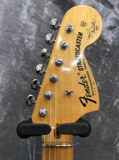 Fender Yngwie Malmsteen Stratocaster_4
