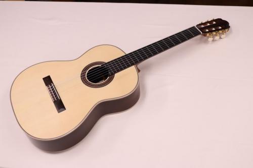 Tsuji Wataru [辻渡] ASTURIAS TSUJI スプレマ 630mm ◆スーパーライトケースセット [J-Guitarカート注文限定]