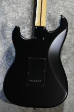 Fender 【軽量、濃いめ指板】Made in Japan Limited Hybrid II Stratocaster Noir #JD26004851【3.22kg】_6