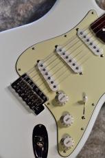 Fender 【軽量個体】FSR MADE IN JAPAN TRADITIONAL 60S STRATOCASTER Olympic White #25032781【3.37kg】_5