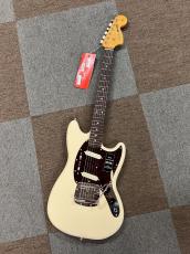 Fender Vintera III Mid '60s Mustang, Rosewood Fingerboard, Olympic White