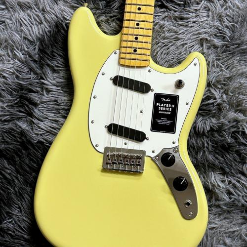 Fender Player II Mustang, Maple Fingerboard, Hialeah Yellow【特価】