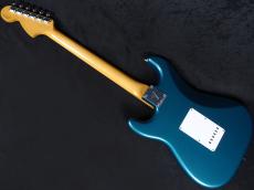 Fender Vintera III Late '60s Stratocaster Ocean Turquoise_6