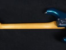 Fender Vintera III Late '60s Stratocaster Ocean Turquoise_8