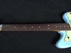 Fender Vintera III Mid '60s Jazzmaster Sonic Blue_4