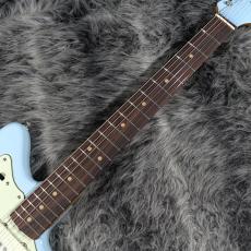 Fender Vintera III Mid '60s Jazzmaster Sonic Blue_3