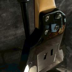 KRAMER VANGUARD ランディV Black 【3.36㎏】_11